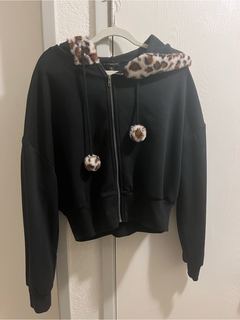 Faux-Fur Trim Black Zip Hoodie with Leopard Accents